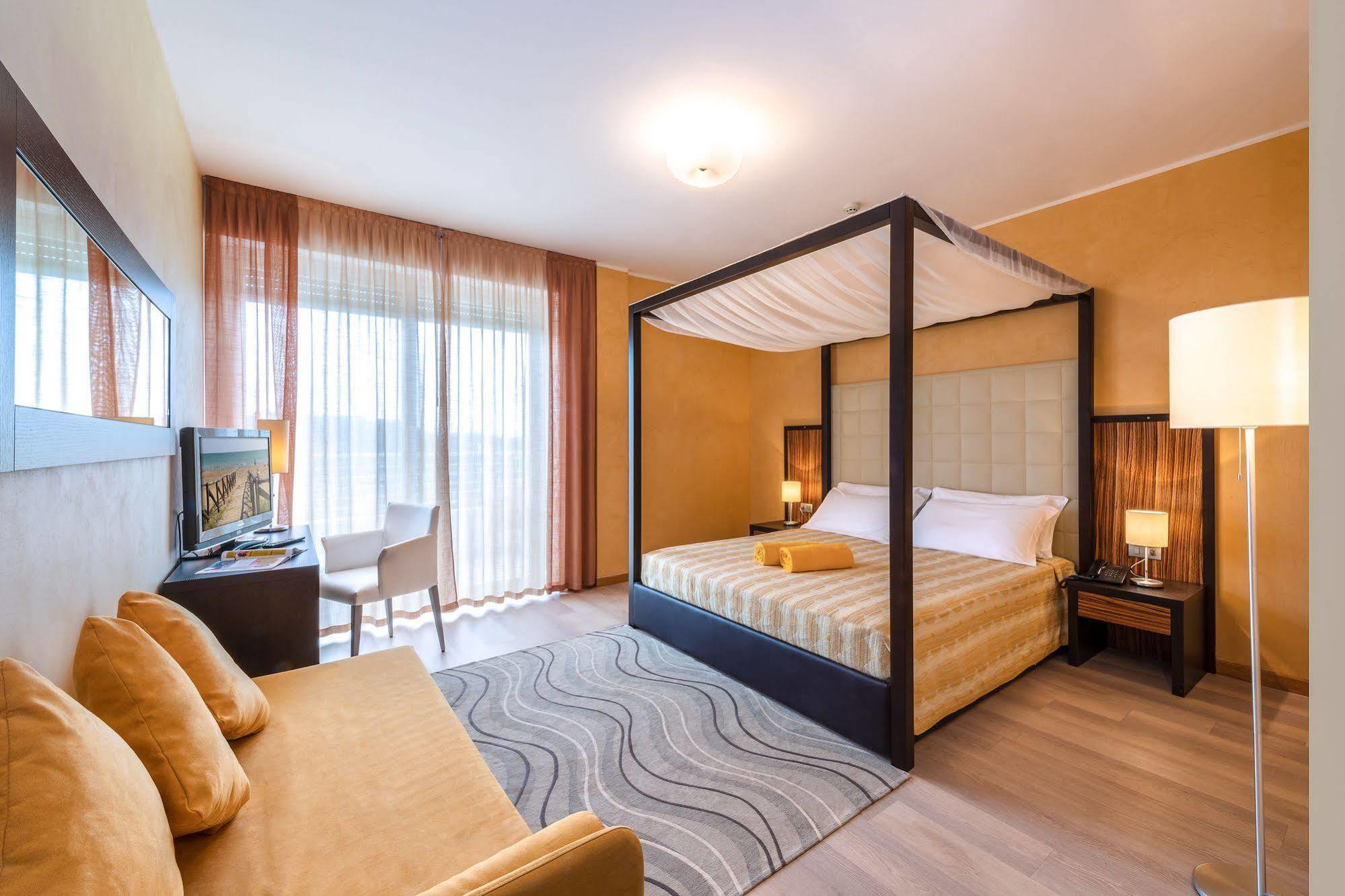 Hotel San Marco Bibione Exterior photo